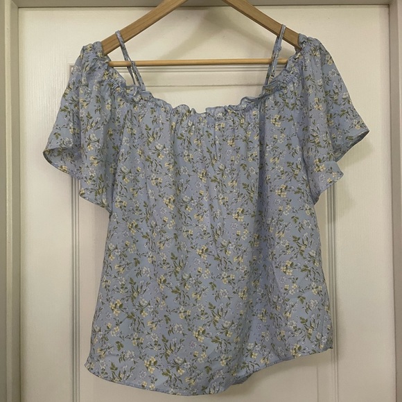 NWT Hippie Rose Blouse - Picture 2 of 3